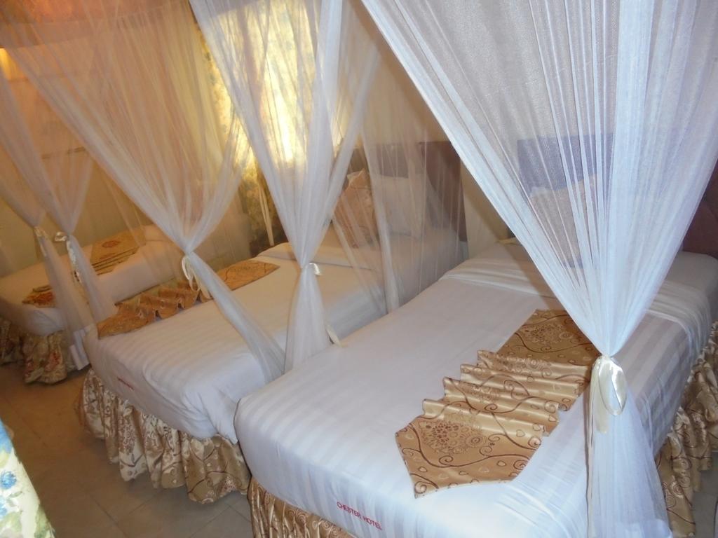 Chester Hotel Накуру Номер фото