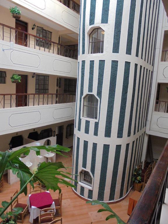 Chester Hotel Накуру Екстер'єр фото