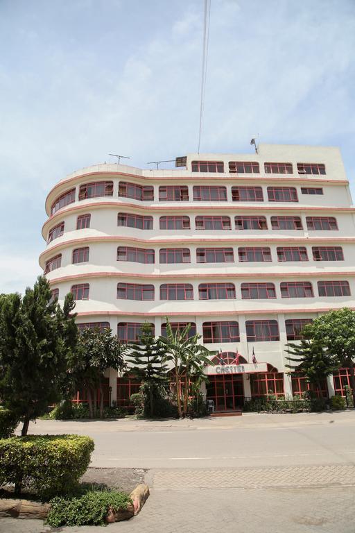 Chester Hotel Накуру Екстер'єр фото