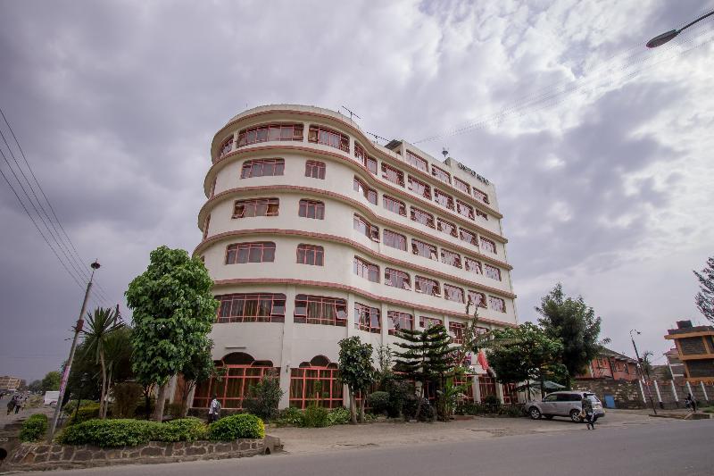 Chester Hotel Накуру Екстер'єр фото