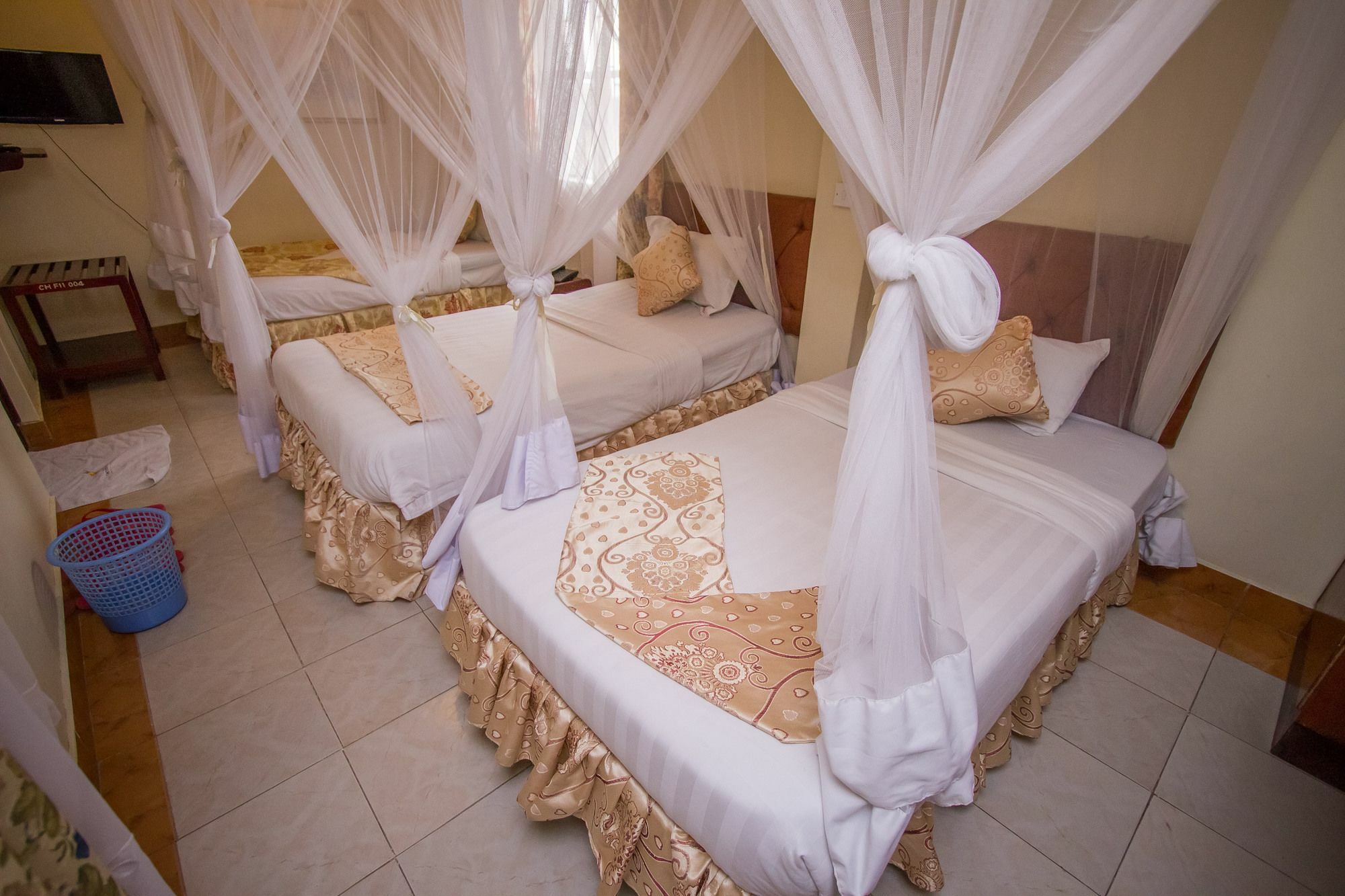 Chester Hotel Накуру Екстер'єр фото
